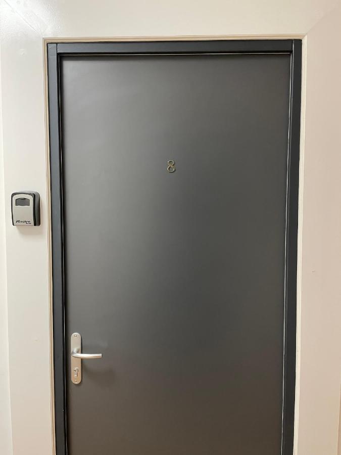 Residence Adam A Part Валенсиен Екстериор снимка