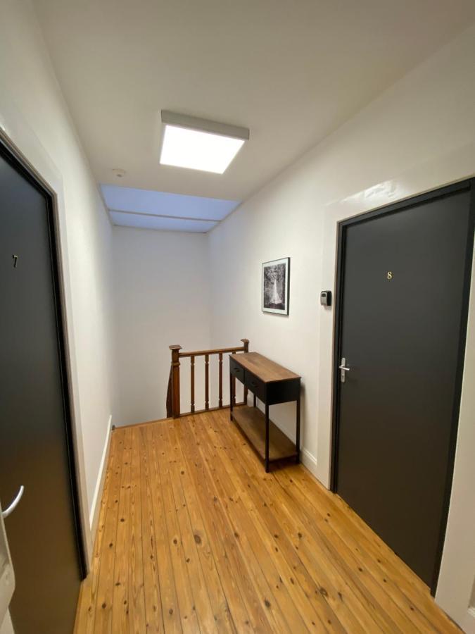 Residence Adam A Part Валенсиен Екстериор снимка